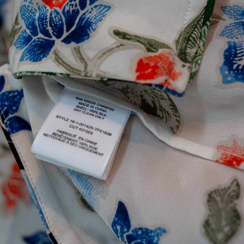 JOIE | desmonda 100% silk pajama-style floral blouse | size medium - Picture 4 of 6